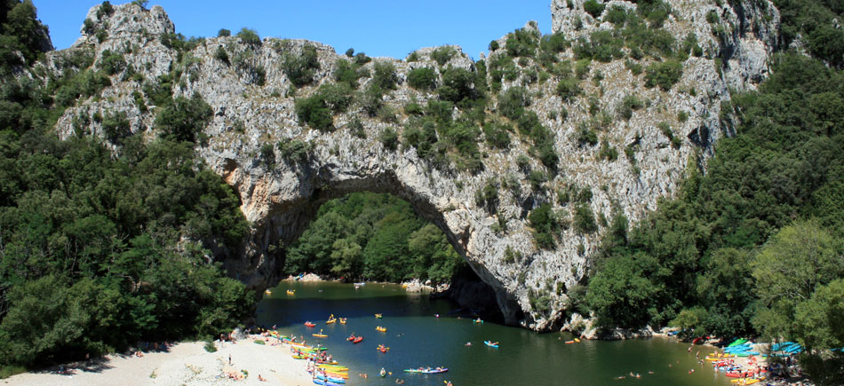 séminaire canoë en Ardèche