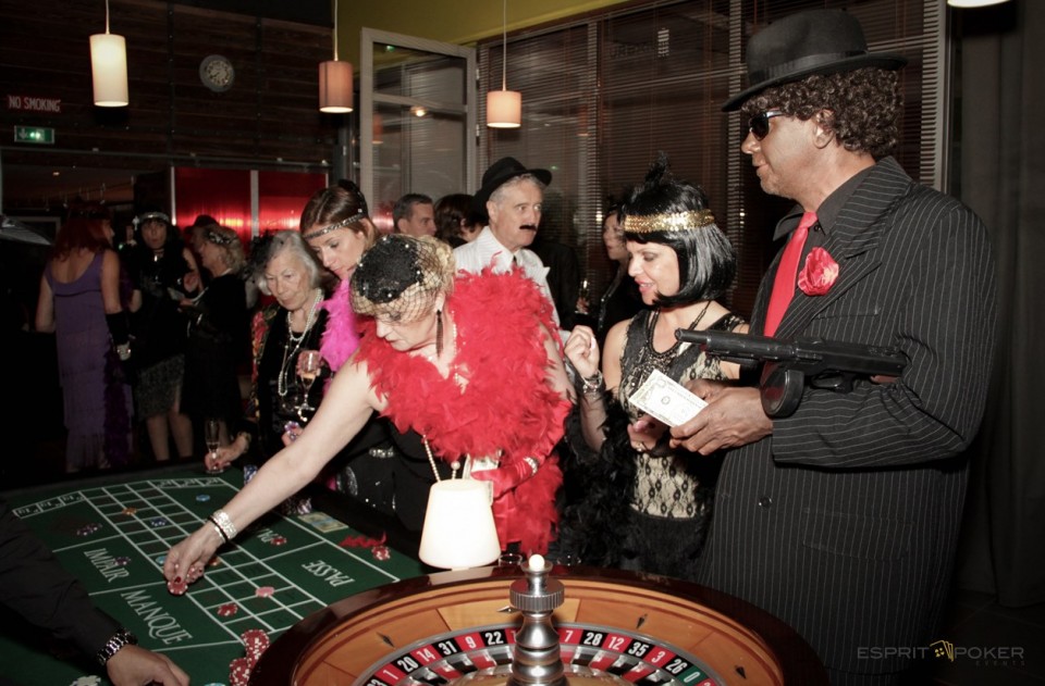 Soirée d'entreprise theme années folles et casinoSport